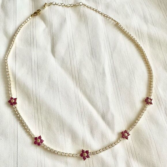 Rosey pink flower sparkly cubic zirconia tennis necklace - Picture 4 of 6